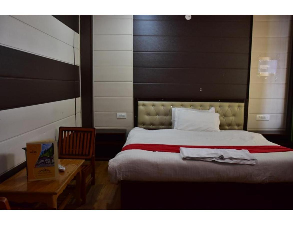 Hotel Peak View, Lahaul Sissu Exterior photo